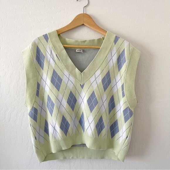 Pimkie | Pastel Green Sweater Vest - Picture 1 of 5
